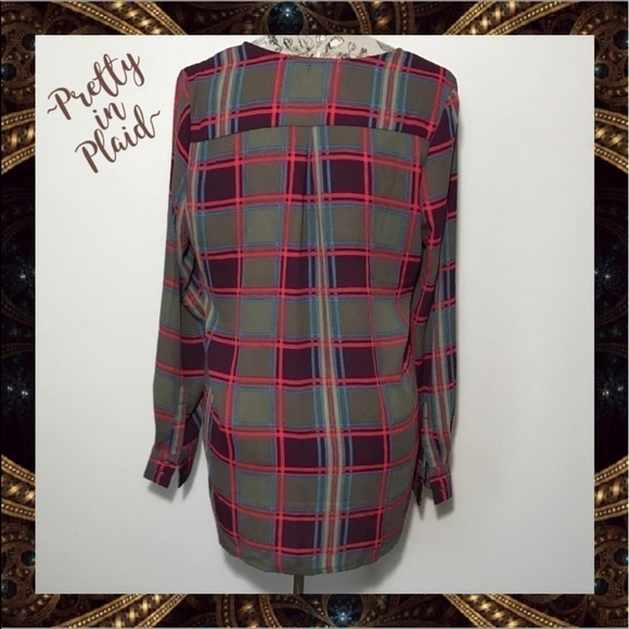 Pim + Larkin Pretty Plaid Pockets Hi Lo To… - Picture 4 of 6